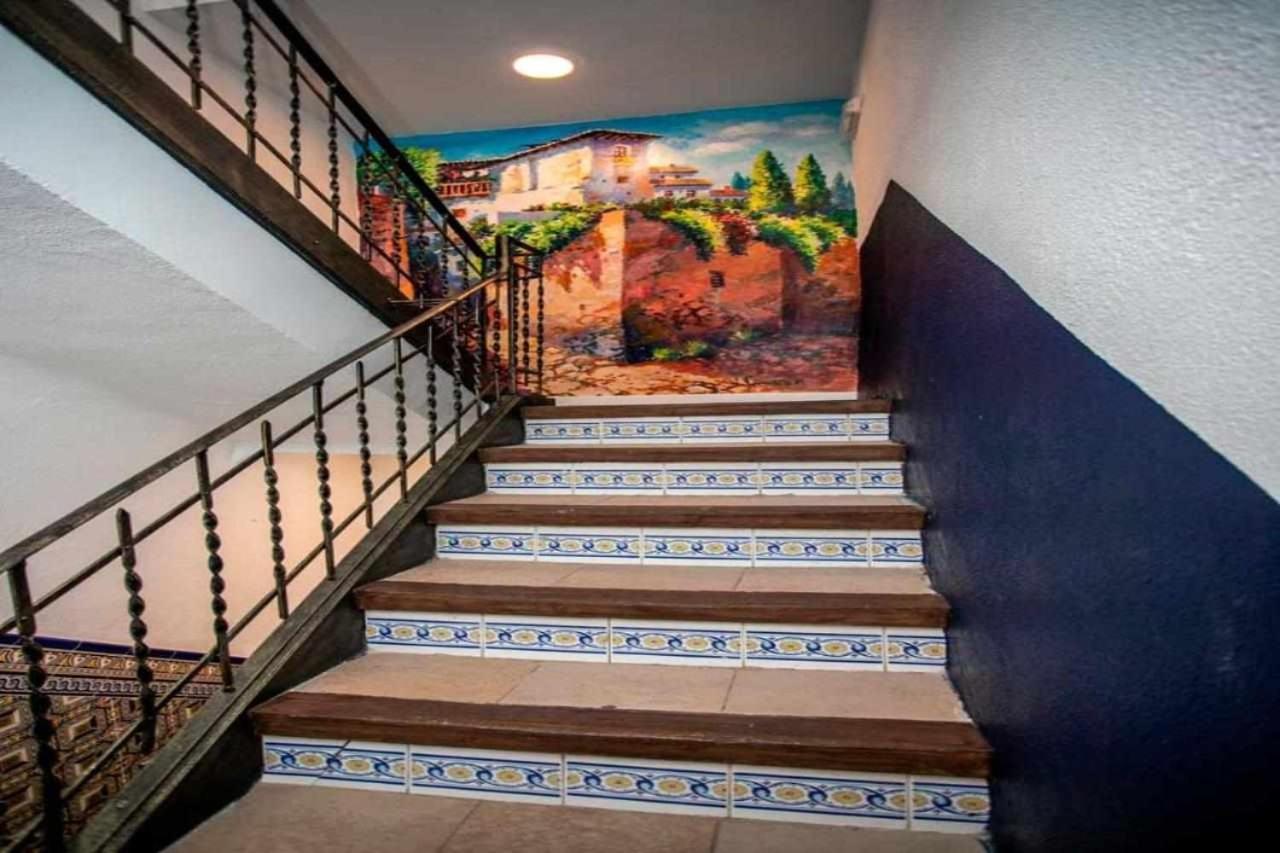 Hostal Viena Plaza Nueva グラナダ エクステリア 写真