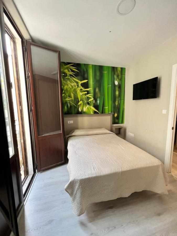 Hostal Viena Plaza Nueva グラナダ エクステリア 写真