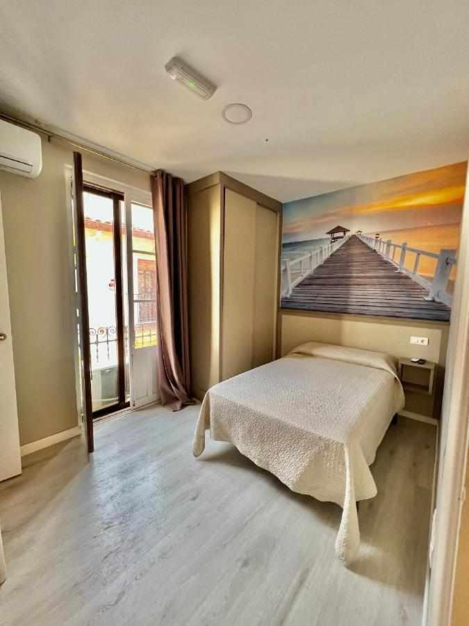 Hostal Viena Plaza Nueva グラナダ エクステリア 写真